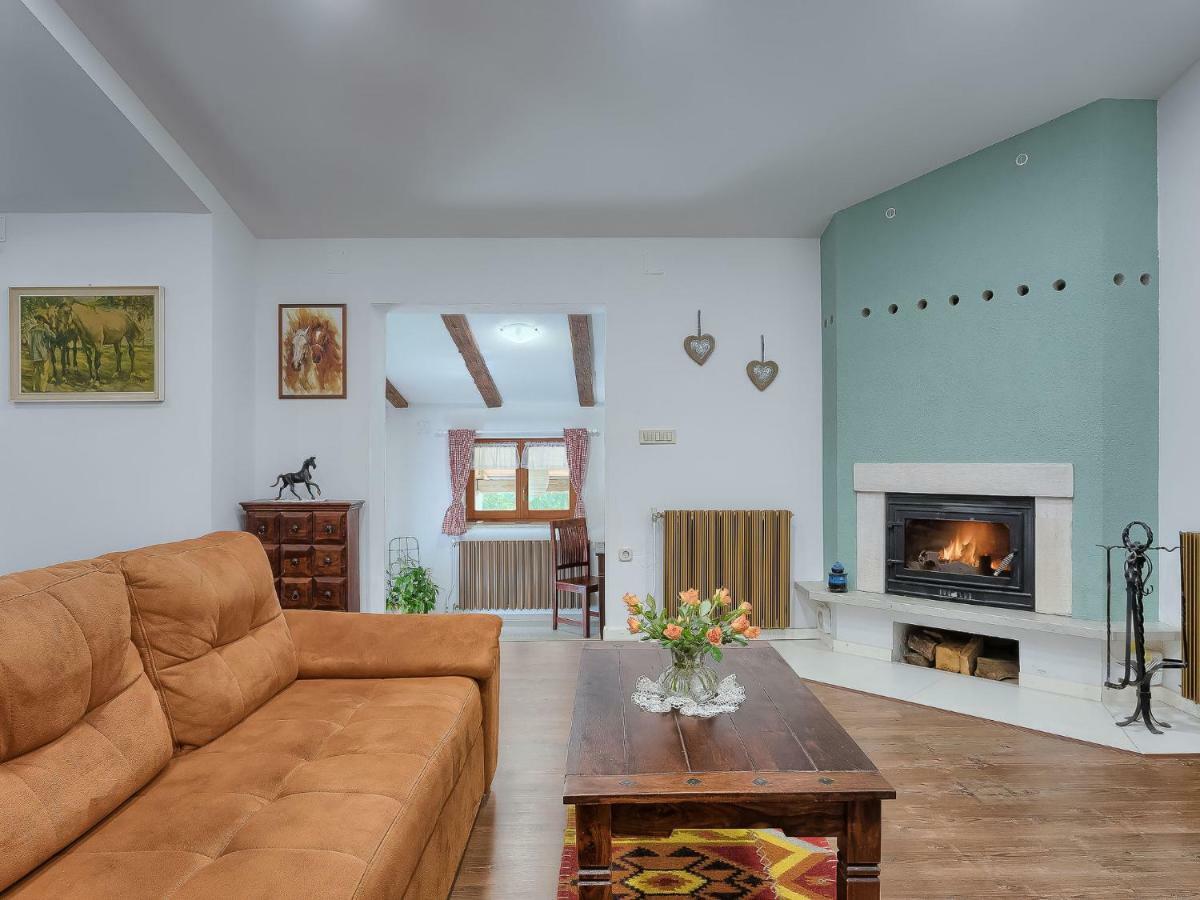 Holiday Home Country House D&D By Interhome 普拉 外观 照片