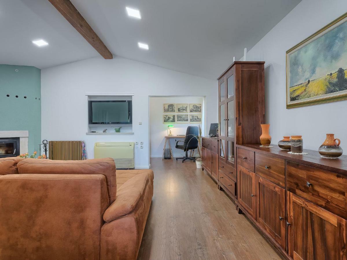 Holiday Home Country House D&D By Interhome 普拉 外观 照片